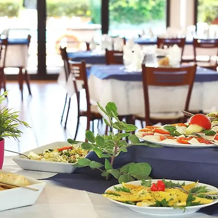 L'oasi Di Athena Villa *